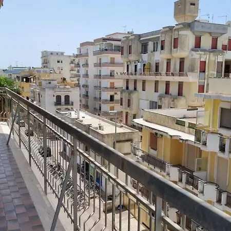 Apartman Oikos *